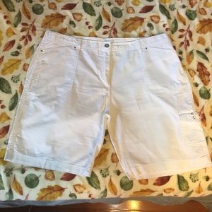 Hasting & smith women’s 16 petite white shorts